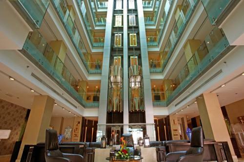 Royal Ascot Hotel Apartment - Kirklees 2
