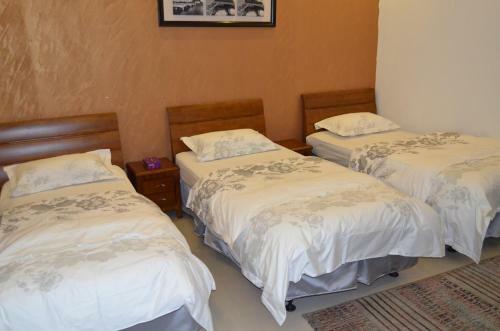 Al Dana Plaza Villas