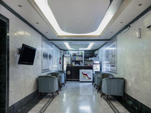 Apartamento Oyo 128 Al Hamra Palace 1