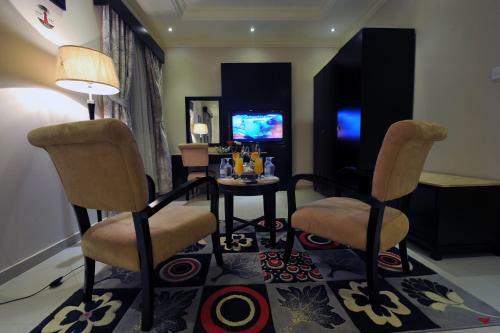 Apartamento Al Janaderia Suites 7