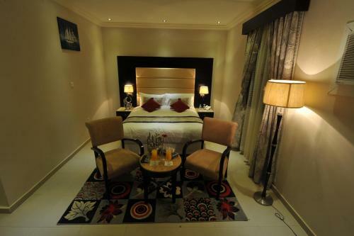 Apartamento Al Janaderia Suites 7