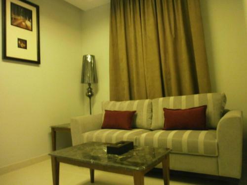 Drr Ramh Hotel Apartments 4