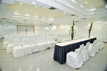 Hotel Chacao Cumberland