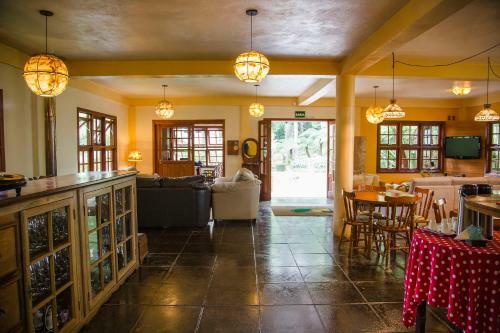 Hostal Pousada Casa De Pedra