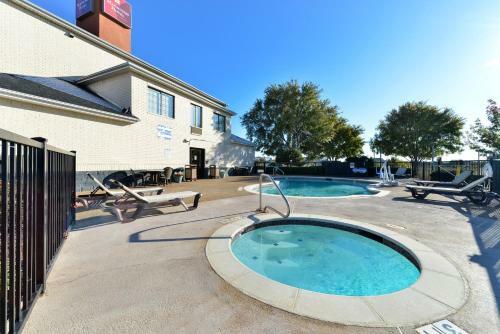 Magnuson Hotel - Fossil Creek
