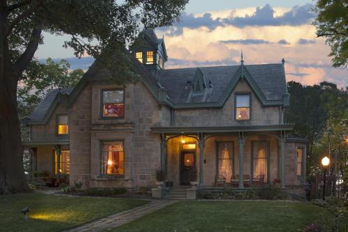 Bed & Breakfast The Livingston Inn