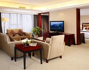 Rich Gate Hotel