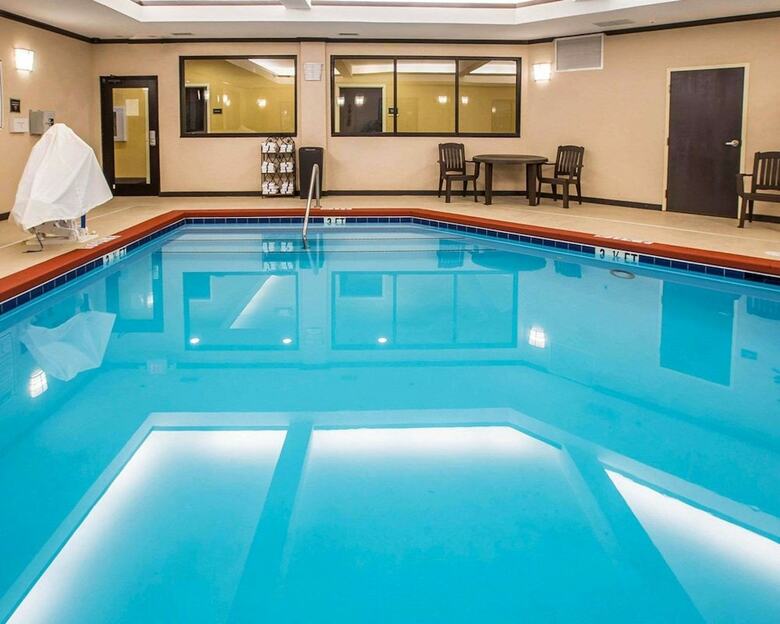 Hotel Comfort Suites Simpsonville