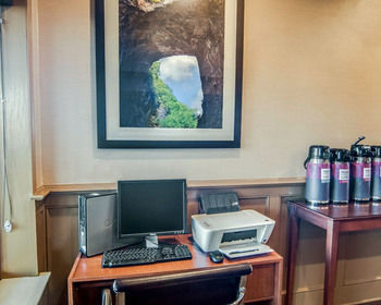 Hotel Comfort Inn & Suites