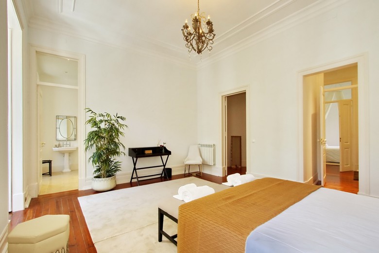 Apartamento Luxury Suites Liberdade And Lofts Liberdade