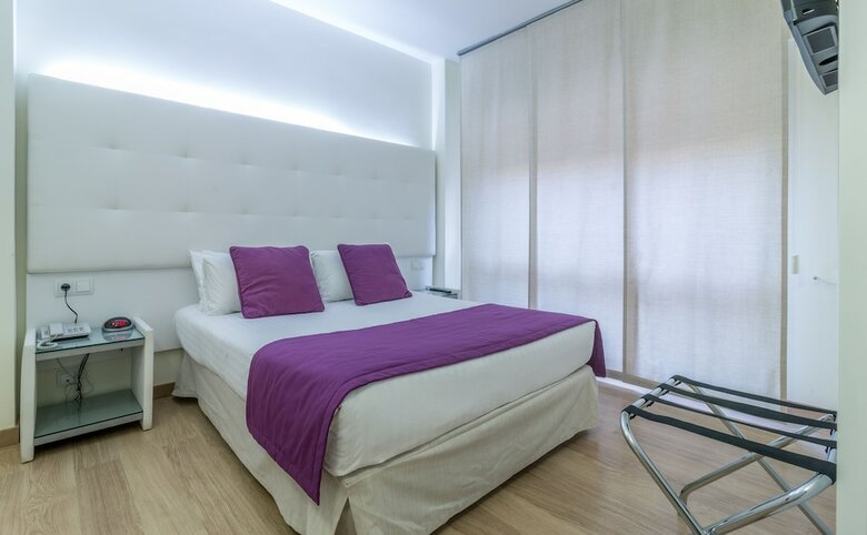 Hotel Albah�a Alicante