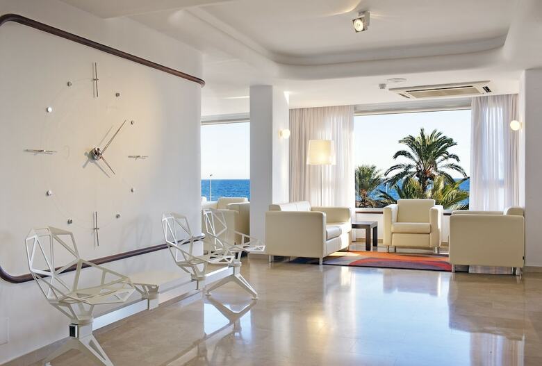 Hotel Albah�a Alicante