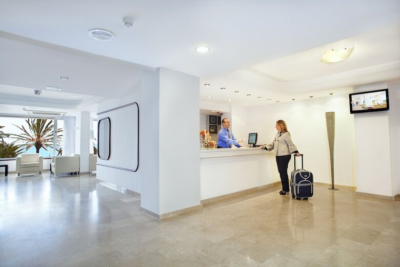 Hotel Albah�a Alicante