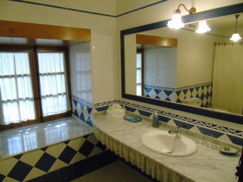 Bed & Breakfast Casa Grande De Trives