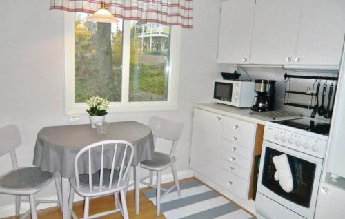 Holiday Home F�j�v�gen Lyckeby II