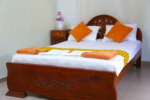 Silvereen Apartments