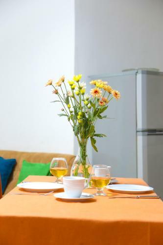 Silvereen Apartments