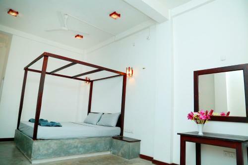 Hotel The Surf Lanka Resort