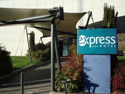 Hotel Express By Holiday Inn Aosta East
