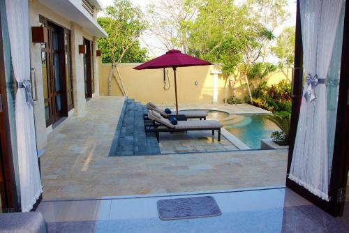Kubu Kulat Villa