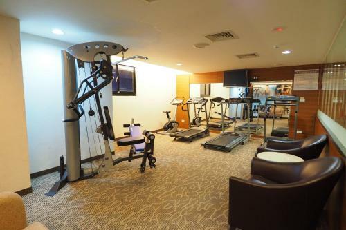 Young Soarian Hotel - Tainan