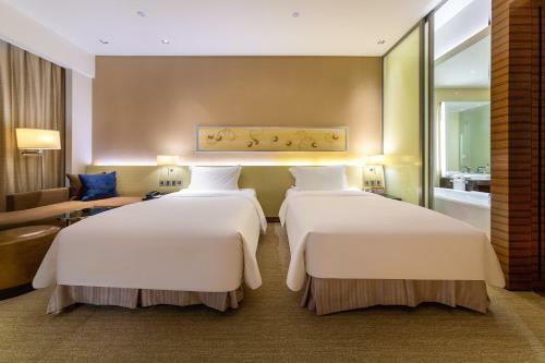 New World Guiyang Hotel