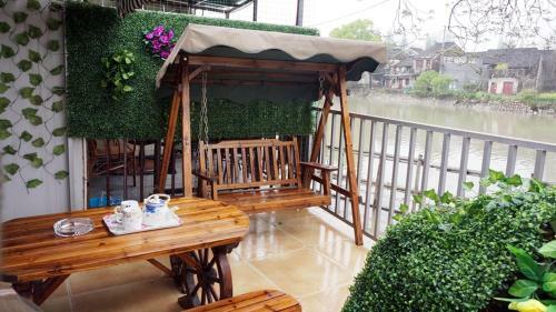 Posada Wuzhen Helan Bridge Inn