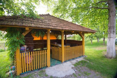 Bed And Breakfast Villa Dvor
