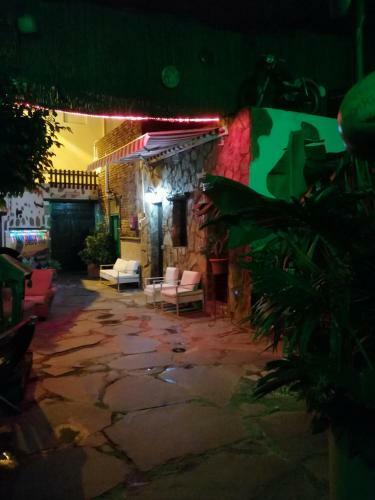Hostal Casa Rural La Piedra Viva-grupos