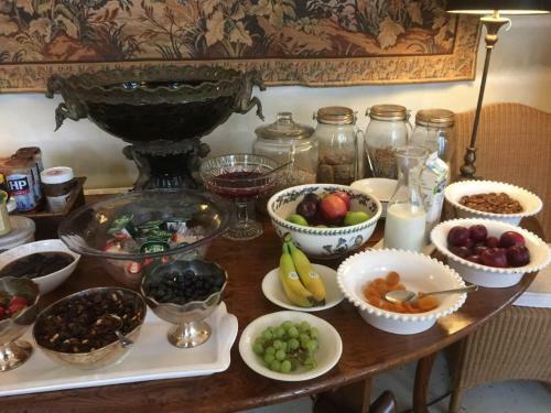 Hotel Meifod Country House