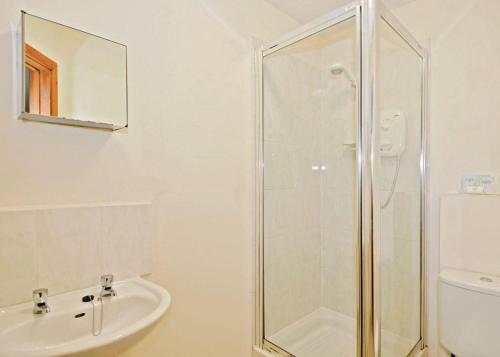 Langmere Lakes Lodges