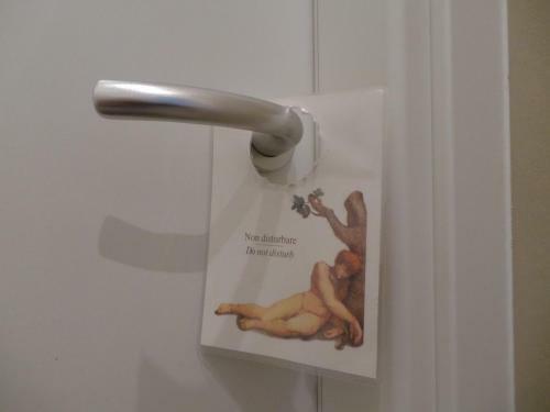 Hostal Marbia Guest House