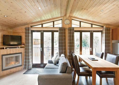 Delny Highland Lodges