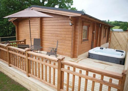 Kingsford Farm Lodges