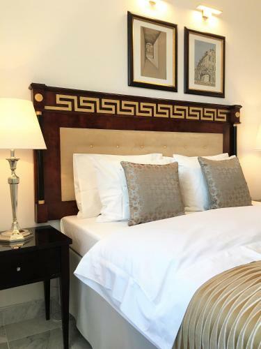Luxury Apartments Mondrian Old Town IV