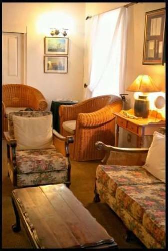 Albertinia Hotel