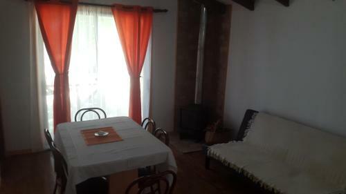 Lodge Caba�as Y Camping El Manzano
