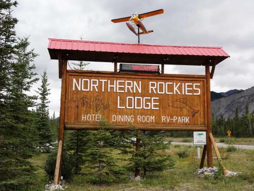 Hotel Northern Rockies Lodge
