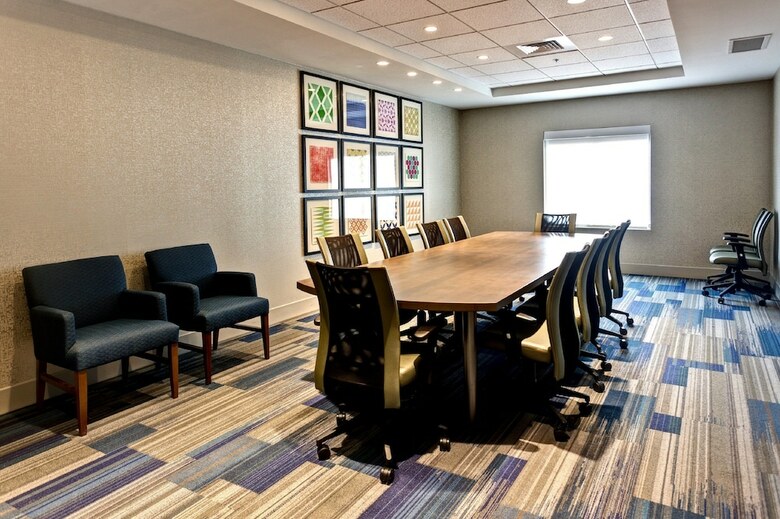 Hotel Holiday Inn Express & Suites Great Bend