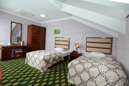City Line Boutique Hotel