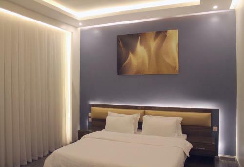 Hotel Platinum The First
