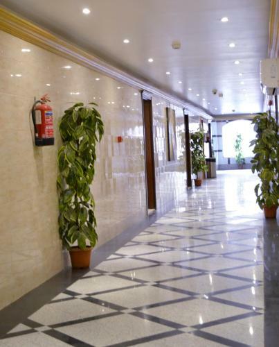Sonaa Al Reyadah Hotel Apartments Al Nassim