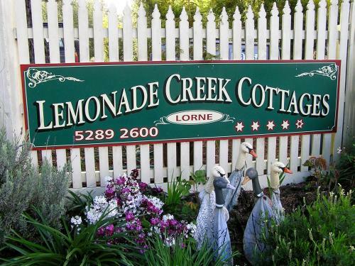Hotel Lemonade Creek Cottages
