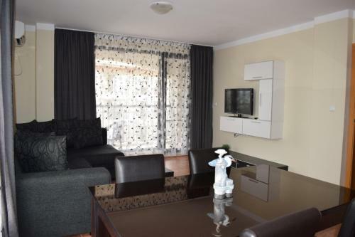 Sea Club Sarafovo Apartments
