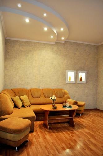 Apartment On Vasilka 4