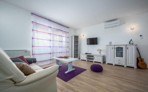 Holiday Home St. Domenica 661