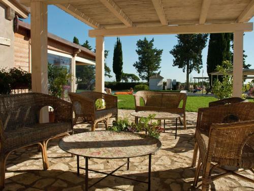 Special Apartments In Braccagni With Orthopedic Beds