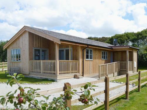 Little Owl Lodge