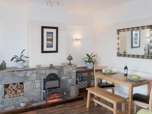 Moorings Apartment