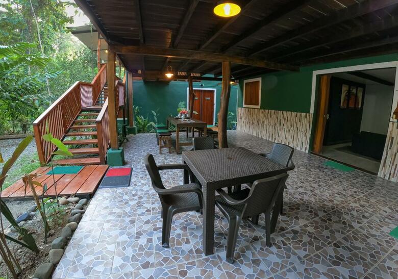 Jungle Green House